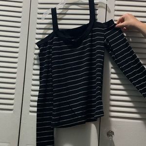 Women’s long sleeve